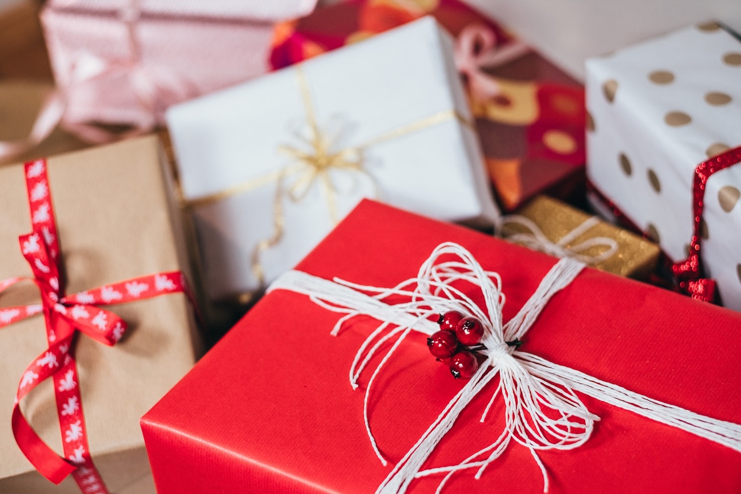 Creative DIY Gift Ideas for Unique Giving